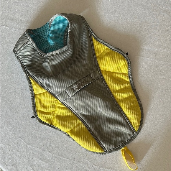 Size Large Cooling Vest For Dogs - Picture 13 of 14